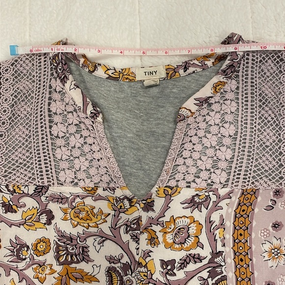 Anthropologie TINY Purple Floral Lace Short Sleeve Boho Top - Picture 10 of 11